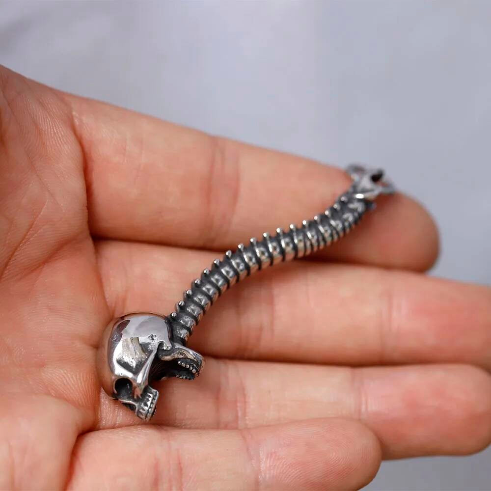 Skeleton Spine Pendant Necklace – Gothic Skull & Vertebrae Jewelry