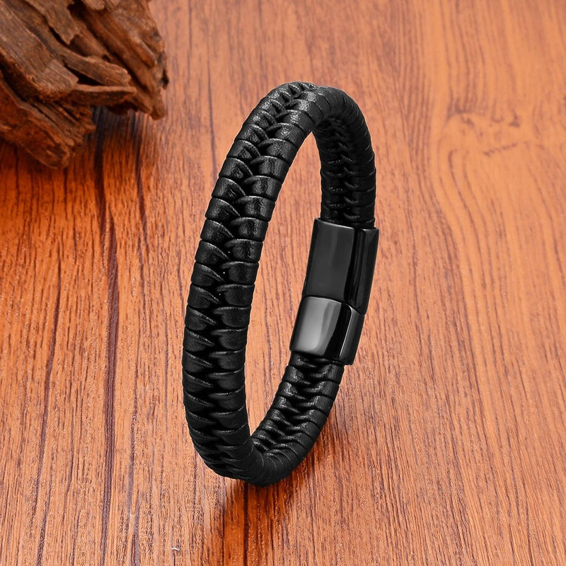 Simple Classic Stainless Steel Magnet Bracelets Man Jewelry Handmade Woven Leather Couple Bracelet Bangles for Women Accessories Black