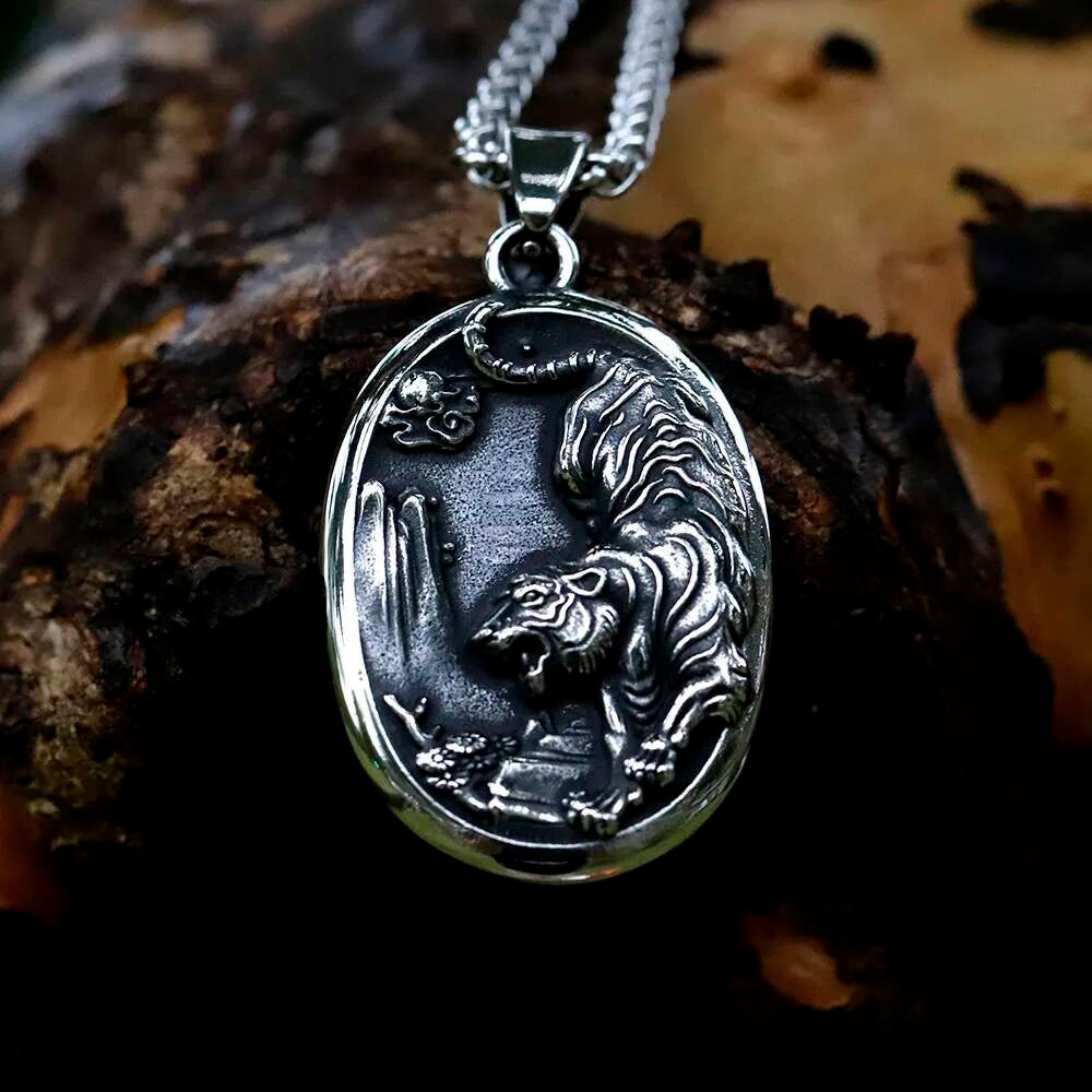 316L Stainless Steel Tiger Oval Pendant Necklace Animal Jewelry