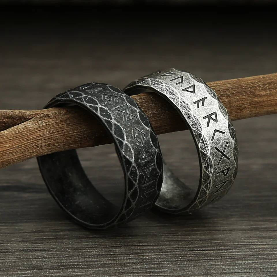 Vintage Viking Rune Ring – 316L Stainless Steel Unisex Amulet Band