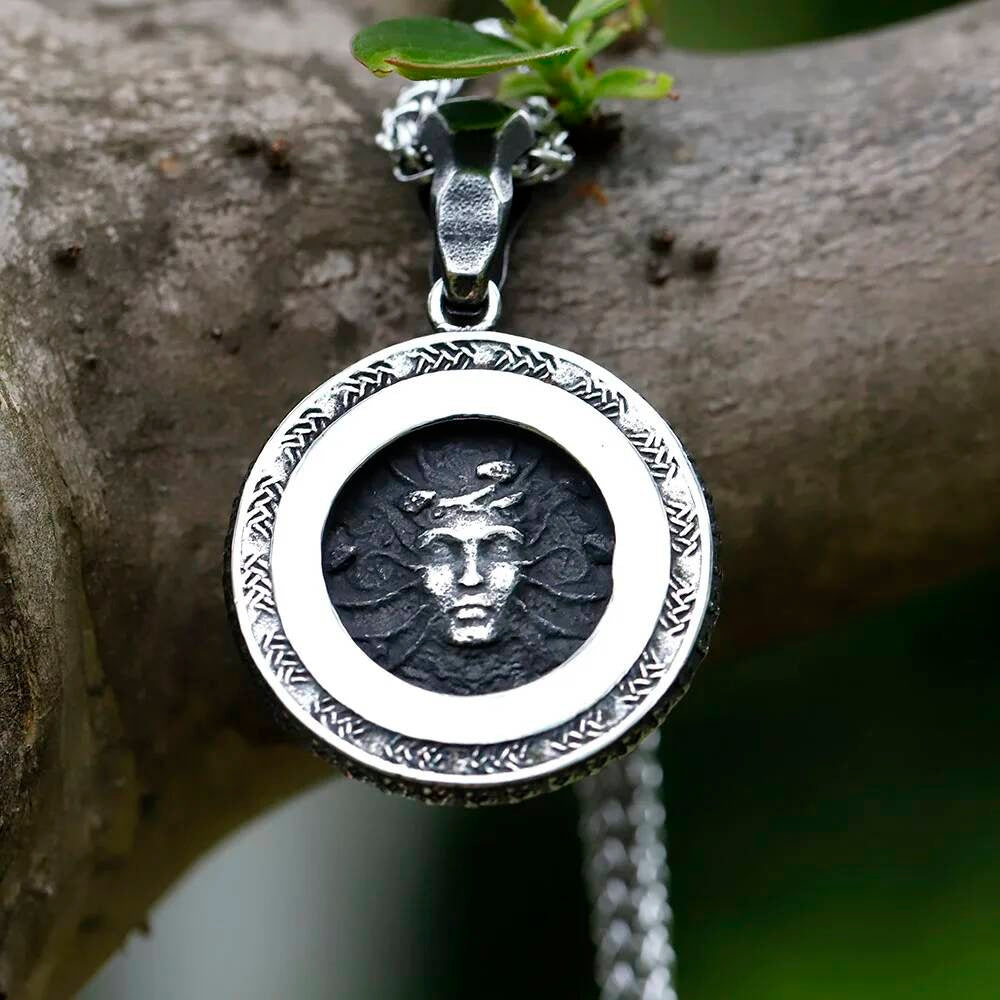 316L Stainless Steel Medusa Gorgon Head Pendant Necklace for Men