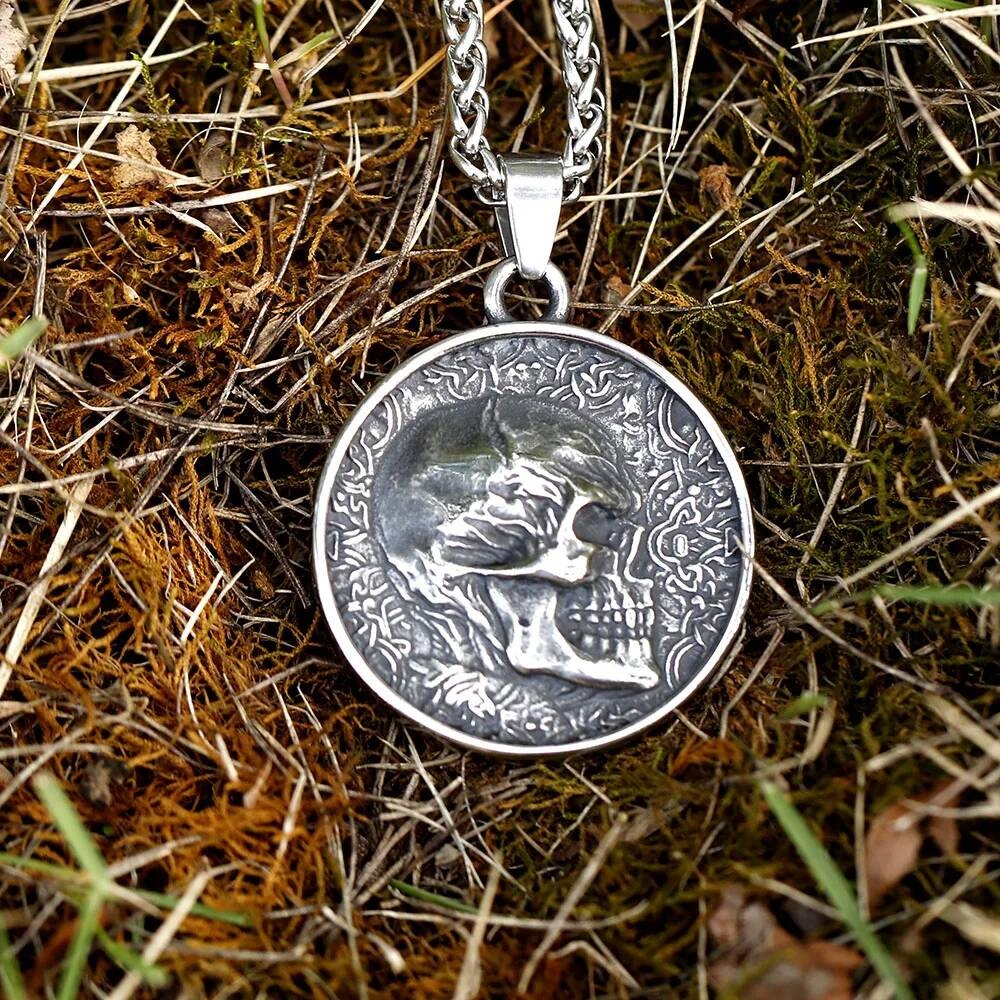 Skull Profile Pendant – Vintage Stainless Steel Gothic Necklace