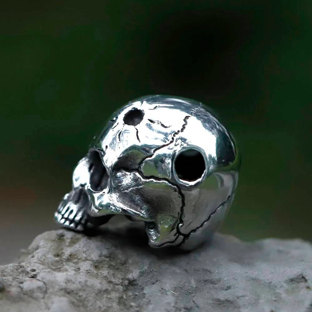 Cracked Skull Pendant Necklace - Gothic Stainless Steel Skull Jewelry with Unique Design