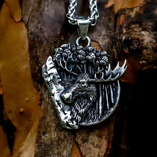 Moose Forest Pendant Necklace – Silver Wildlife Amulet