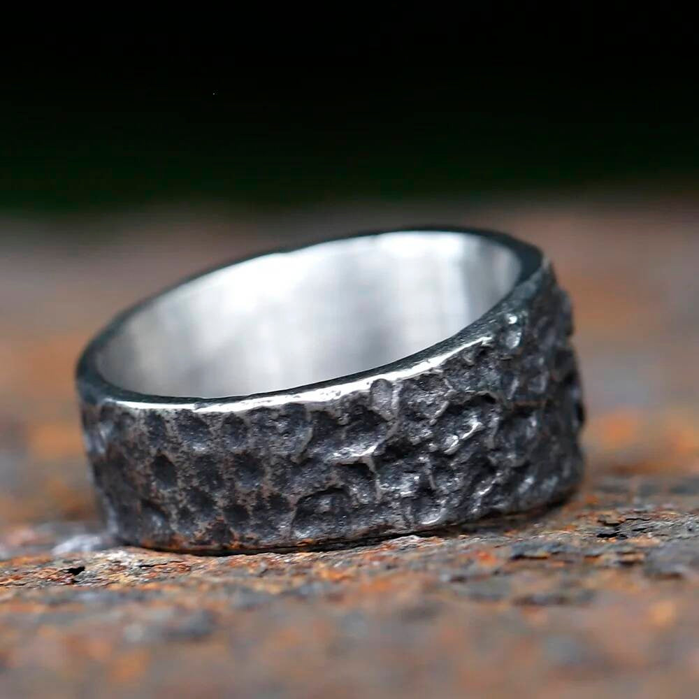 Vintage Skull Signet Ring - Gothic Stainless Steel Men's Biker Punk Jewelry