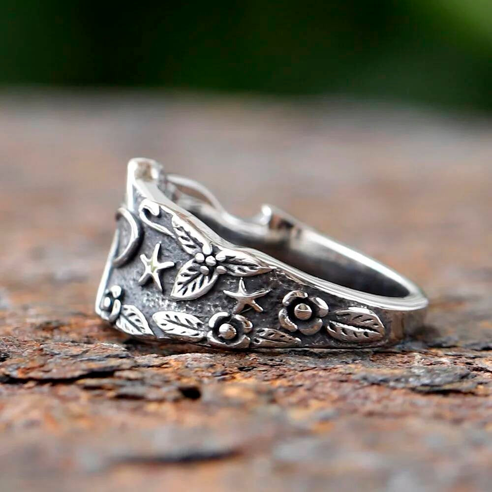 Spade 'A' Gothic Signet Ring – 316L Stainless Steel Vintage Letter Band