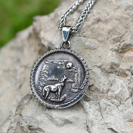 Howling Wolf Moon Pendant Necklace – Vintage Viking Stainless Steel Totem Jewelry