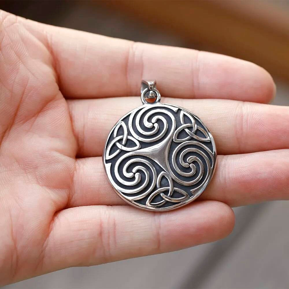 316L Stainless Steel Celtic Trinity Knot Rune Pendant Necklace for Men Viking Amulet Jewelry