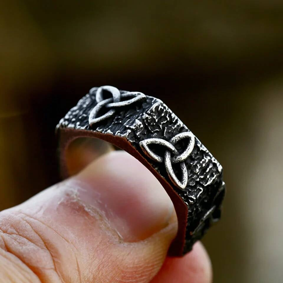 Viking Knot Amulet Ring - Stainless Steel Celtic Punk Biker Jewelry Unisex