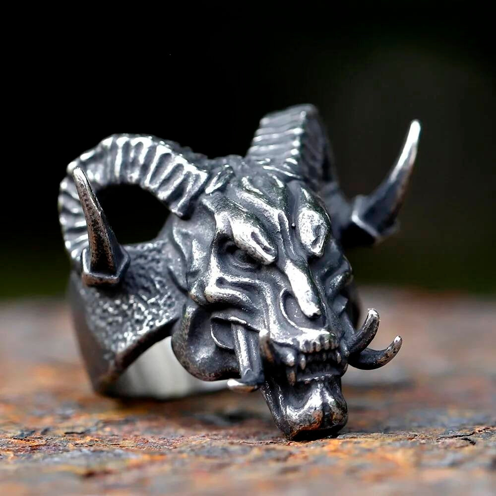 Devil Skull Ring – 316L Stainless Steel Gothic Punk Statement Band