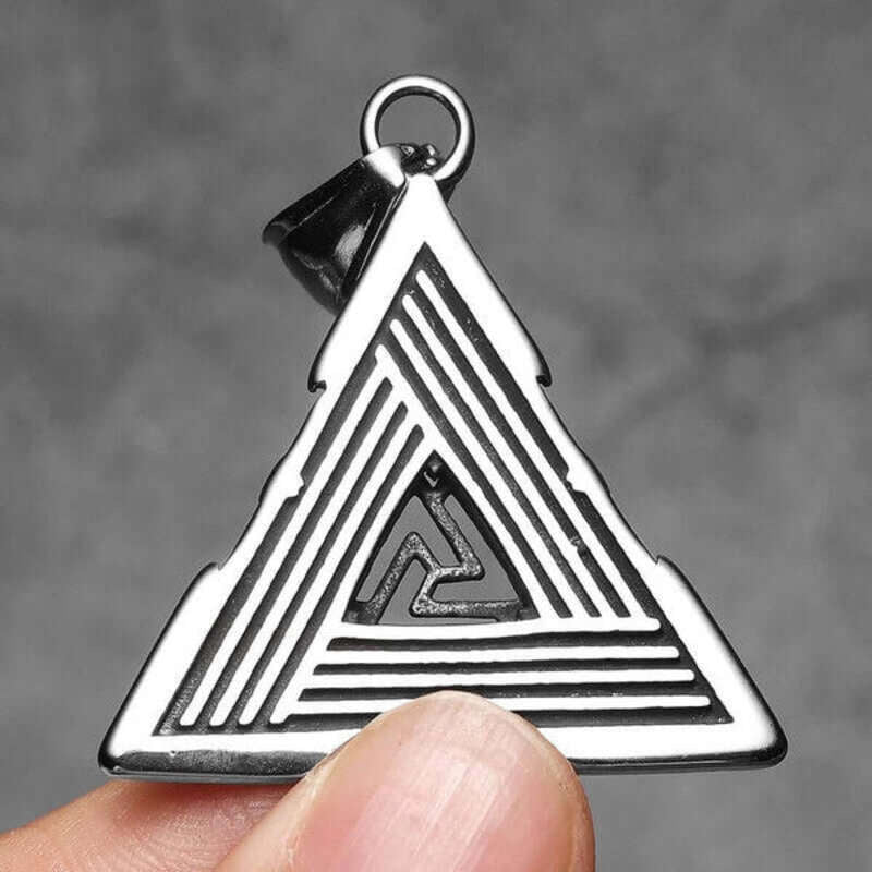 Men’s Viking Valknut Pendant Necklace – 316L Stainless Steel Norse Amulet