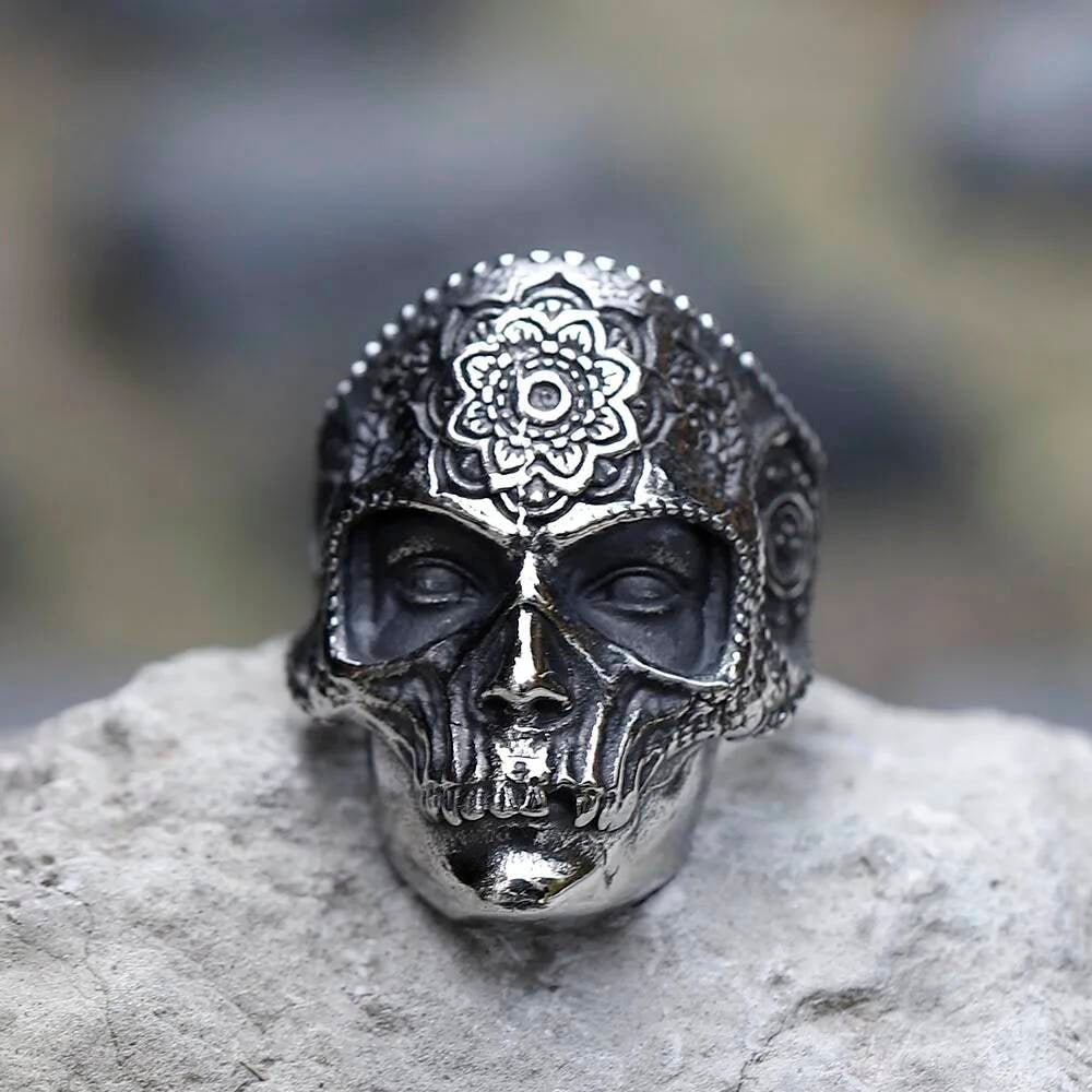 Decorative Skull Pattern Ring - Gothic Stainless Steel Punk Jewelry for Teens