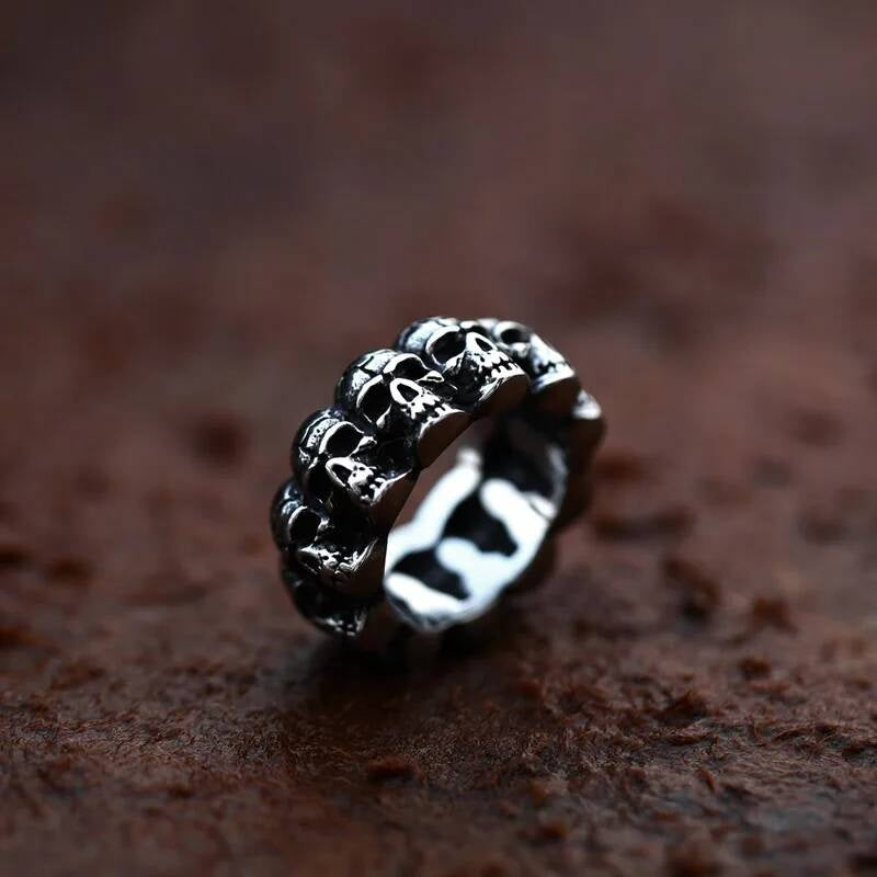 Skull Band Ring – Gothic Stainless Steel Biker Jewelry with 3D Skull Design