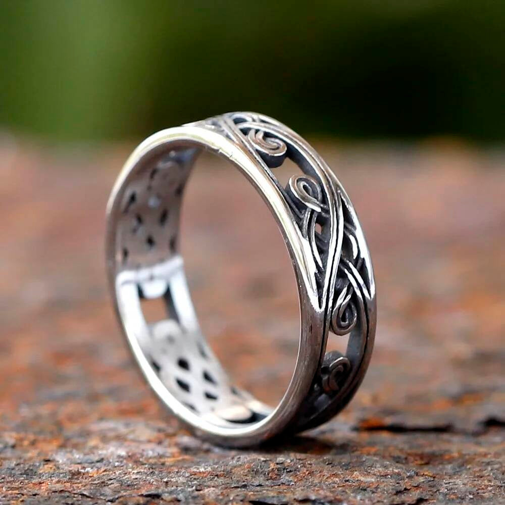 Vintage Celtic Knot Openwork Ring – 316L Stainless Steel Nordic Amulet