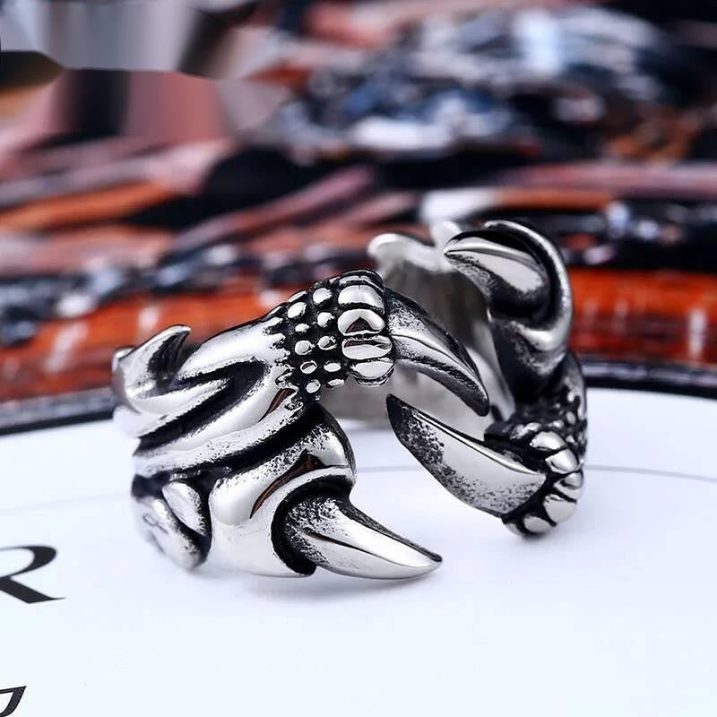 Eagle Claw Ring in Stainless Steel – Gothic Punk Biker Talon Jewelry