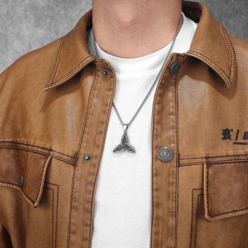Celtic Trinity Knot Pendant Necklace – 316L Stainless Steel Triquetra Amulet