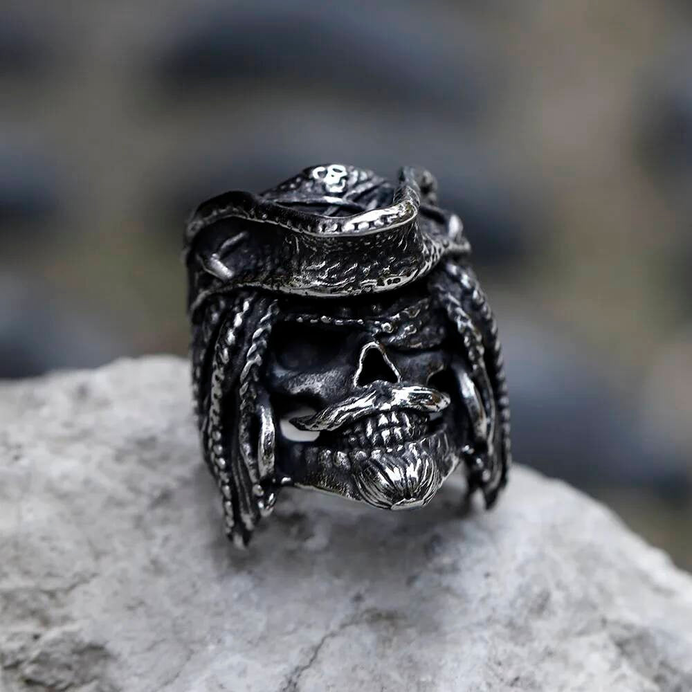 Pirate Captain Skull Ring - Vintage Stainless Steel Gothic Jewelry for Teens