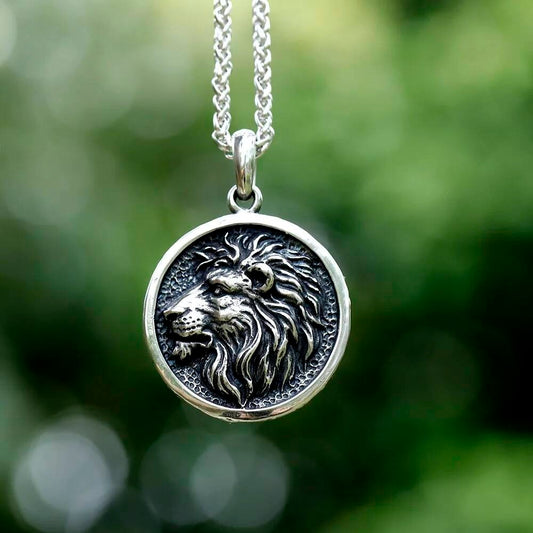 Lion Head Pendant – Stainless Steel Symbol of Strength and Leadership