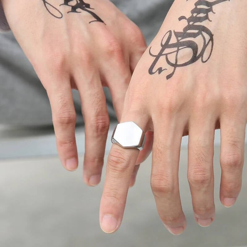 Modern Square Signet Ring – 316L Stainless Steel Minimalist Band