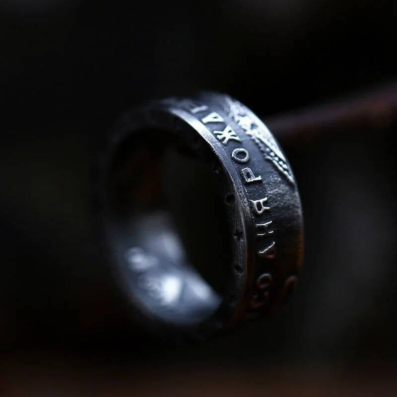 Punk Skull Stainless Steel Ring with Zircon – Vintage Biker Statement