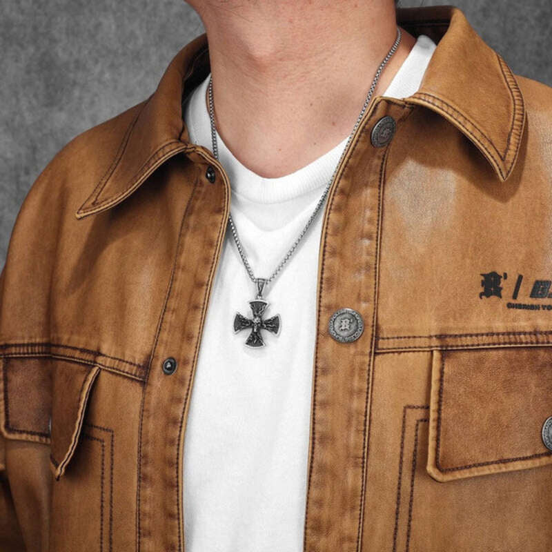 316L Stainless Steel Iron Cross Skull Pendant Necklace