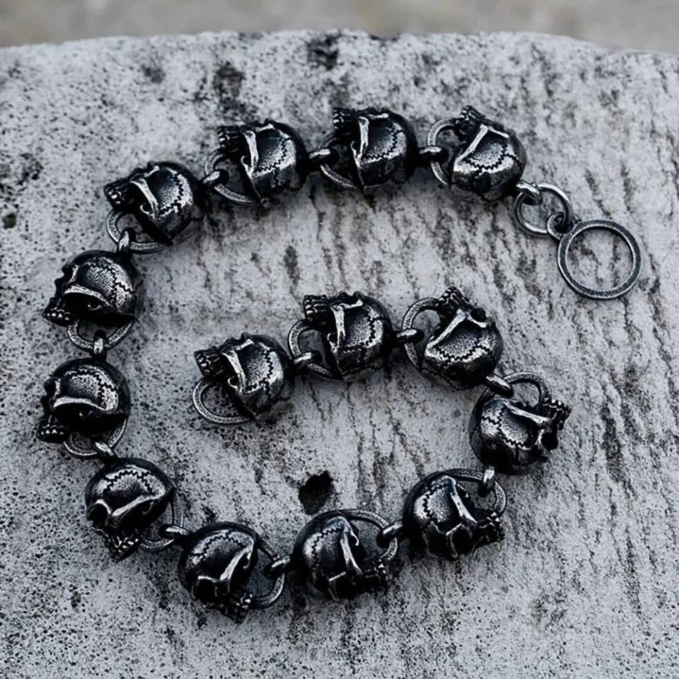 Gothic Skull Helmet Bracelet for Men Punk Rock Heavy Metal Chain Jewelry 316L Stainless Steel Biker Bracelet Style A