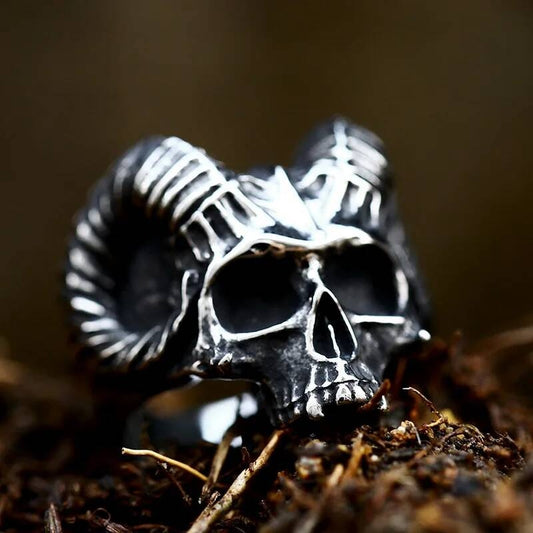 Domineering Goat Skull Ring – 316L Stainless Steel Gothic Statement Band
