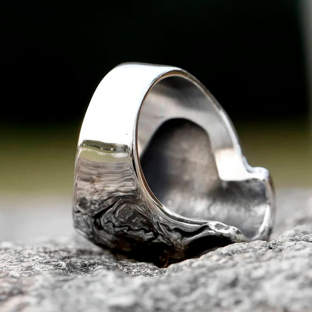 Vintage Gothic Black Skull Ring – 316L Stainless Steel Biker Statement Band