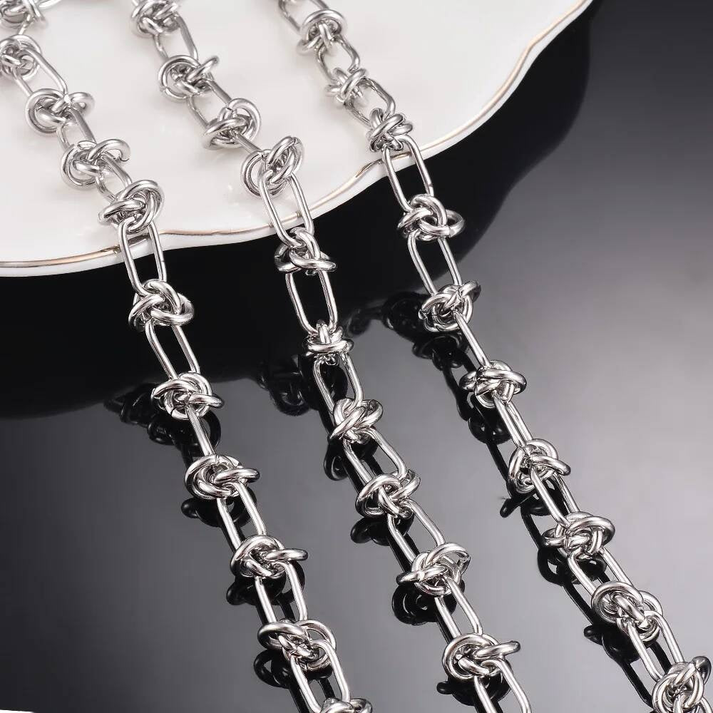 1Pc Stainless Steel Tie Knot Wire Necklaces For Women Men Hip Hop Exaggerated Choker Necklace Chain Fashion Jewelry