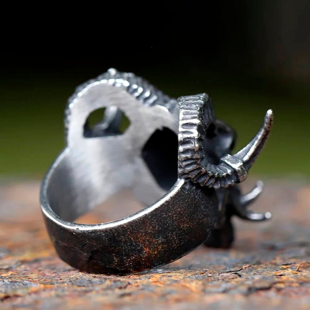 Devil Skull Ring – 316L Stainless Steel Gothic Punk Statement Band