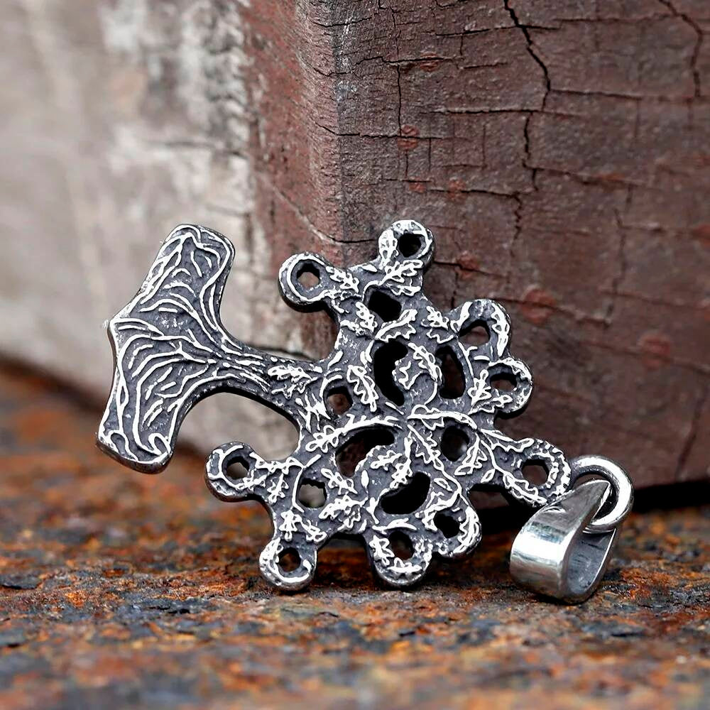 Tree of Life Pendant – Silver Norse Symbol of Growth and Unity