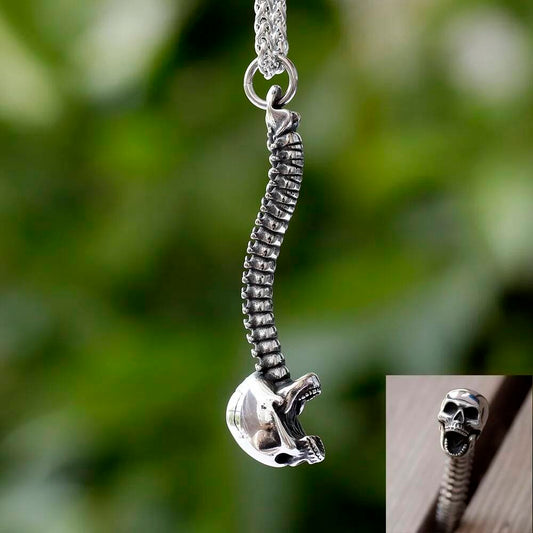 Skeleton Spine Pendant Necklace – Gothic Skull & Vertebrae Jewelry