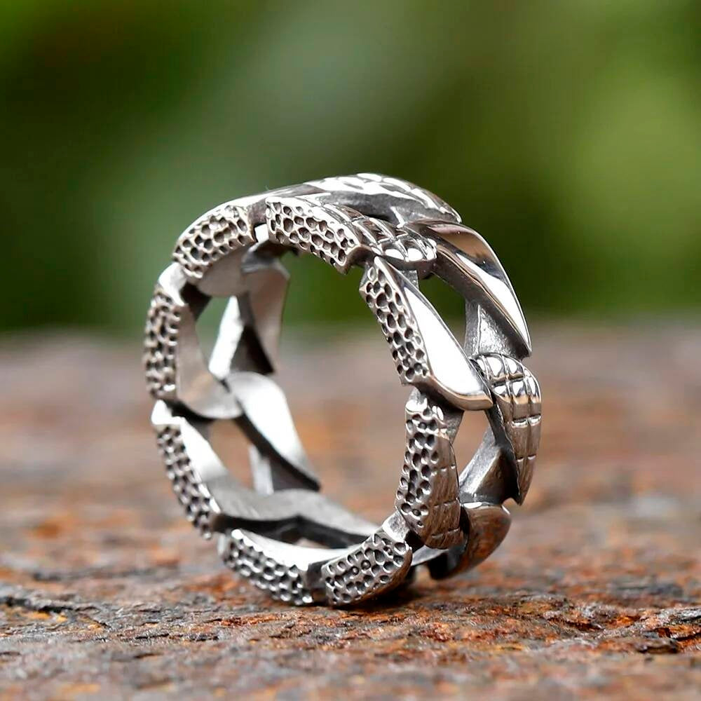 Gothic Chain Link Ring - Stainless Steel Unisex Punk Biker Jewelry