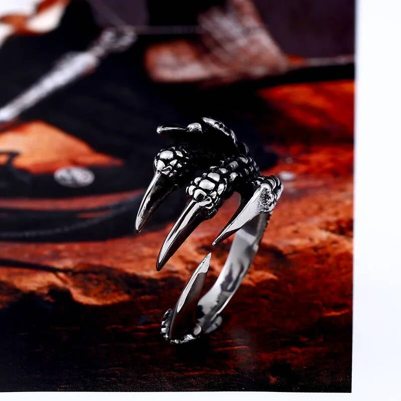Eagle Claw Ring in Stainless Steel – Gothic Punk Biker Talon Jewelry