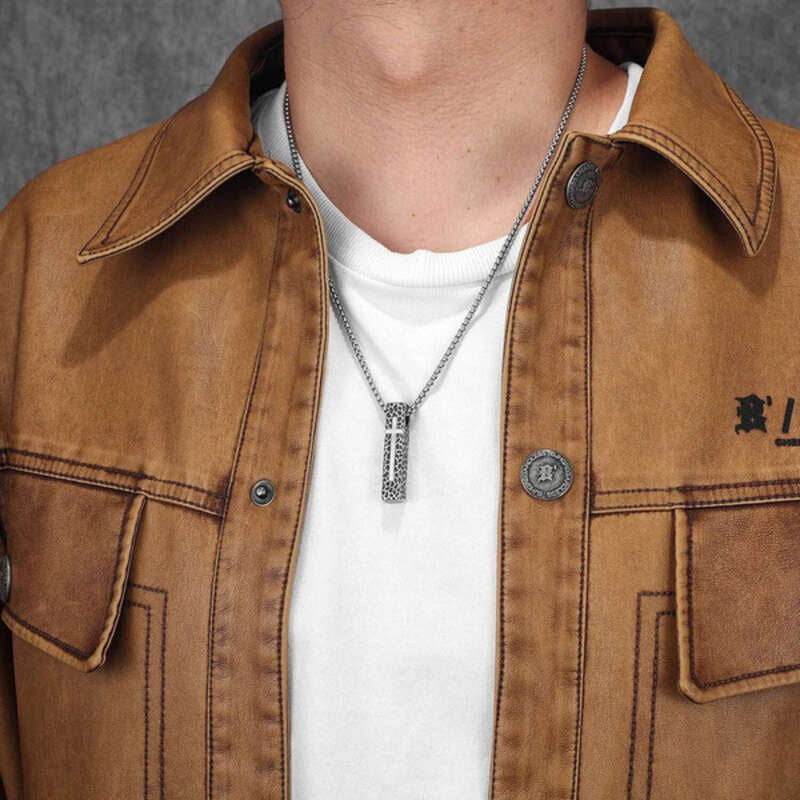 316L Stainless Steel Hammered Bar Cross Pendant Necklace