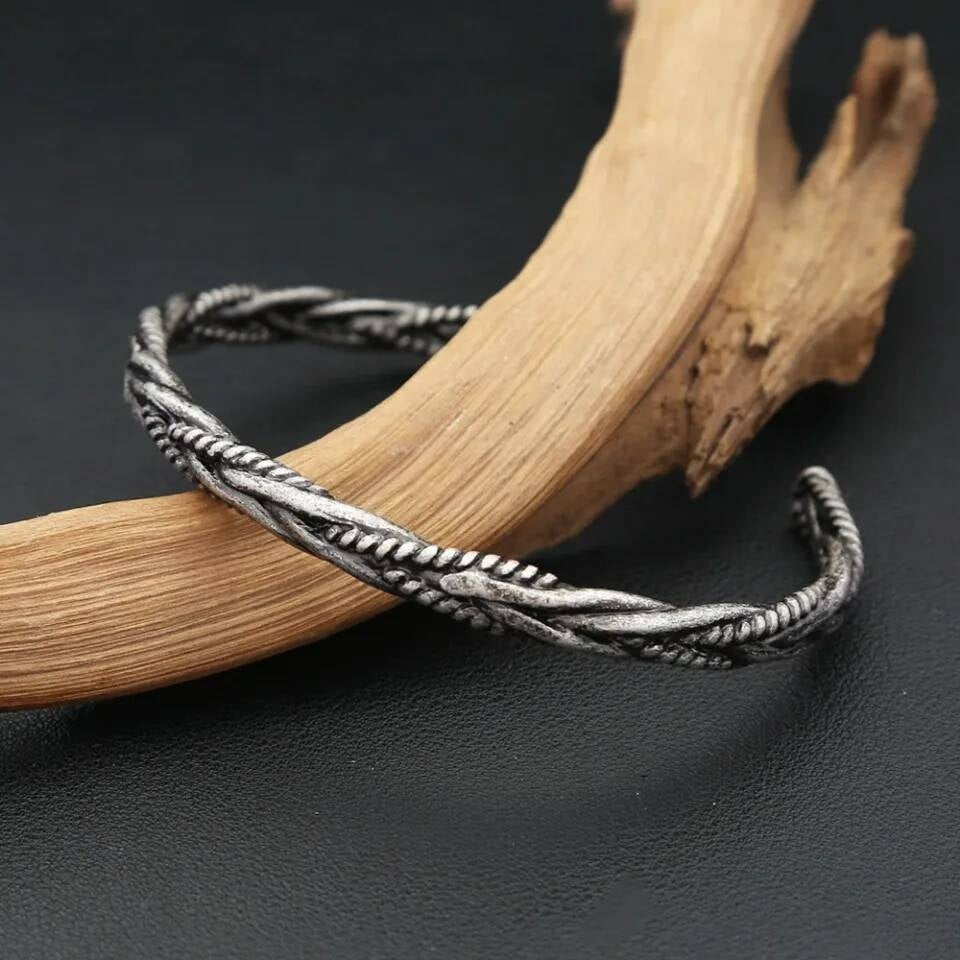 Twisted Rope Cuff Bracelet – Vintage 316L Stainless Steel Open Bangle for Men & Women