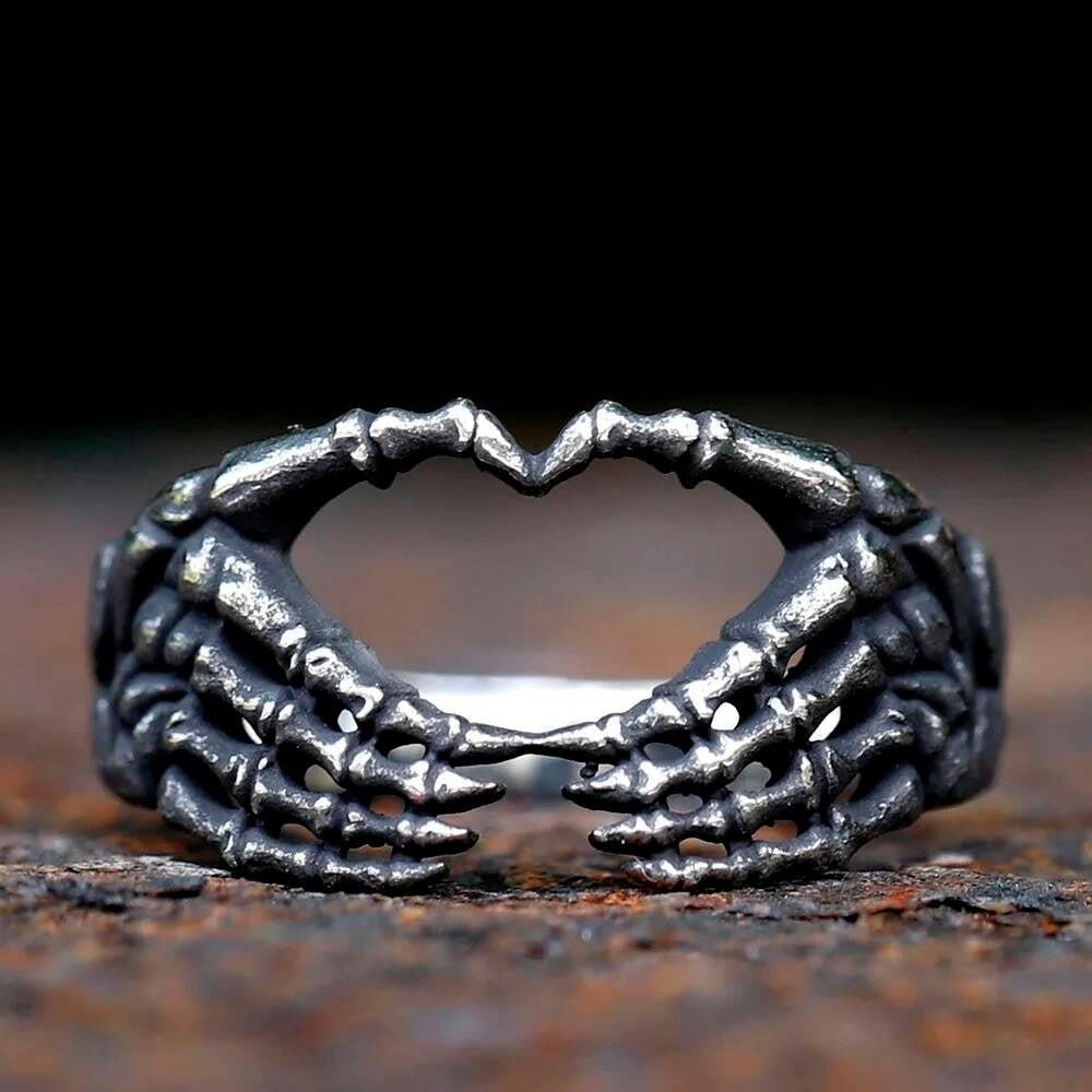 Skull Hand Heart Ring - Cute Gothic Couple Jewelry in Stainless Steel
