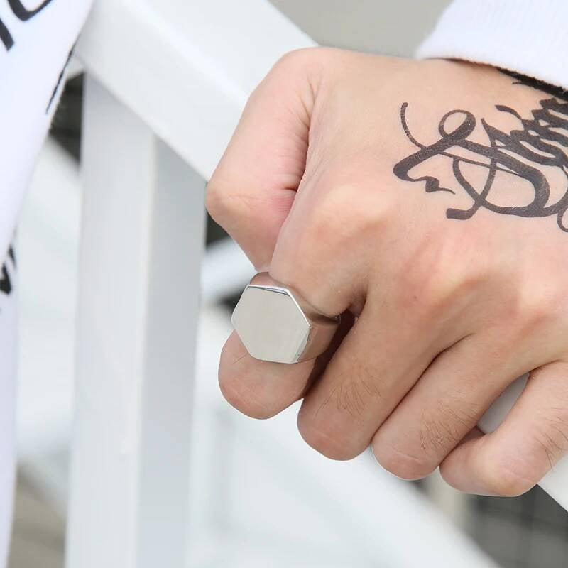 Modern Square Signet Ring – 316L Stainless Steel Minimalist Band
