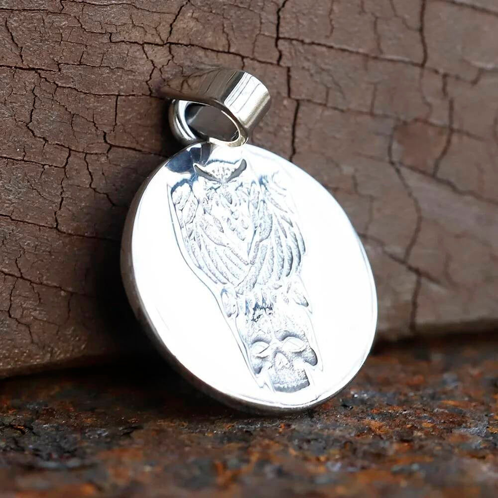 "The Wise Are Silent" Skull & Raven Pendant Necklace - Gothic Stainless Steel Jewelry