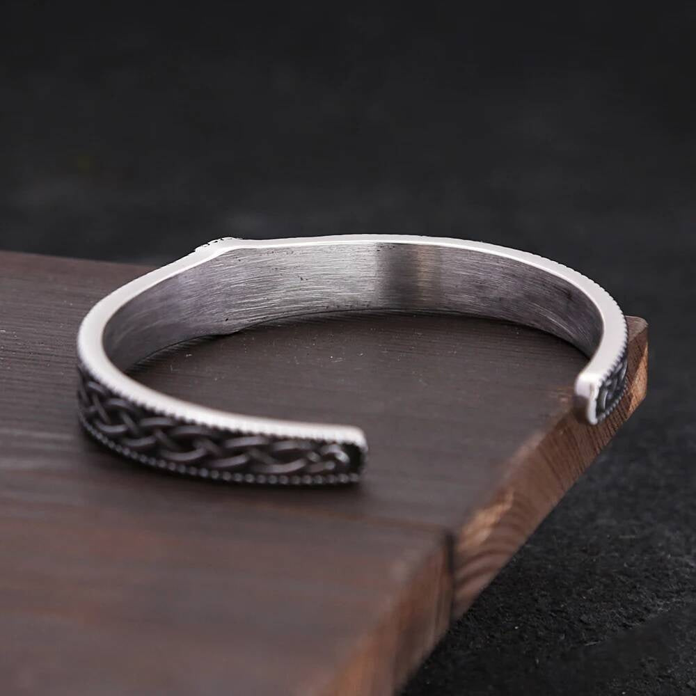 Viking Thor’s Hammer Rune Bracelet – Nordic Mjölnir Cuff