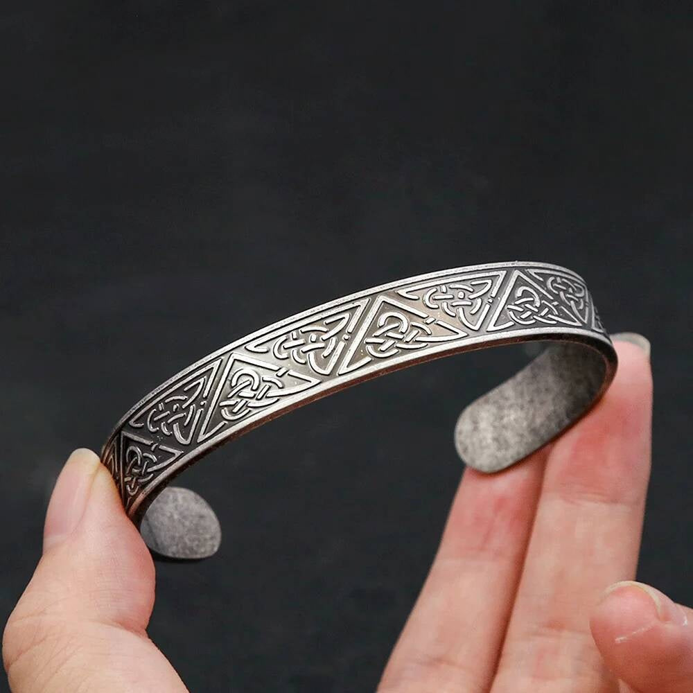 Celtic Knot Bracelet – Norse Pagan Stainless Steel Cuff Bangle