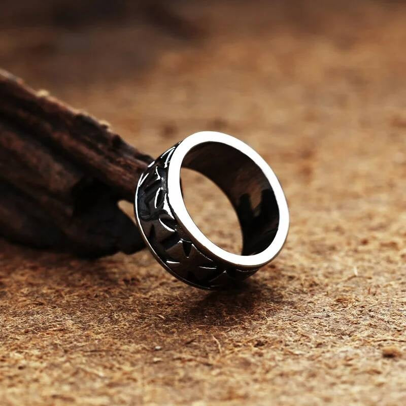 Vintage Biker Cross Ring – 316L Stainless Steel Punk Christian Band