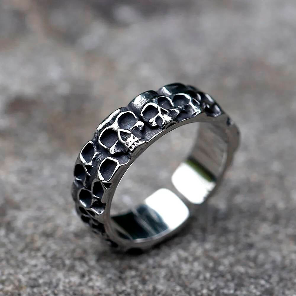 Minimalist Skull Biker Ring – 316L Stainless Steel for Edgy Teen Style