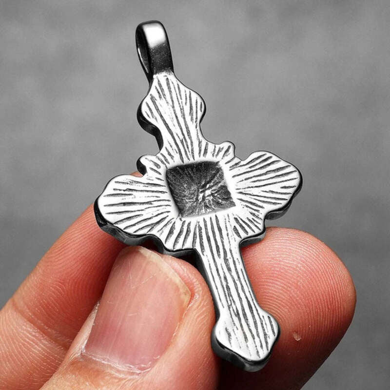 316L Stainless Steel Gothic Cross Pendant Necklace – Faith & Strength Symbol