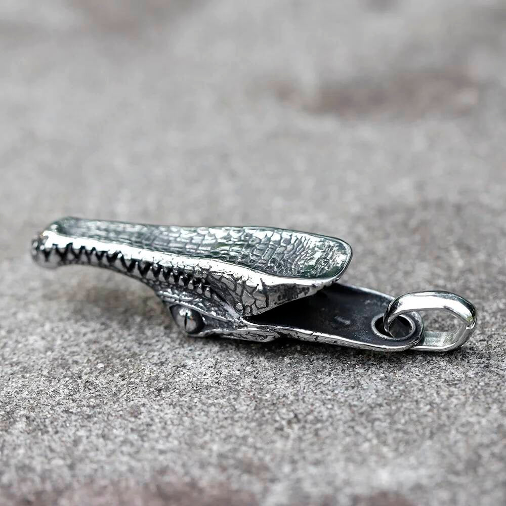 Crocodile Head Pendant Necklace – Stainless Steel Animal Jewelry