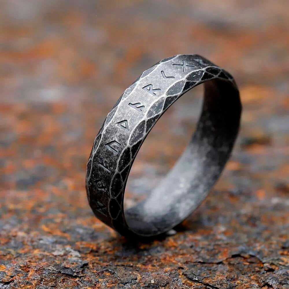 6 mm Vintage Viking Rune Ring – 316L Stainless Steel Norse Amulet (Unisex)