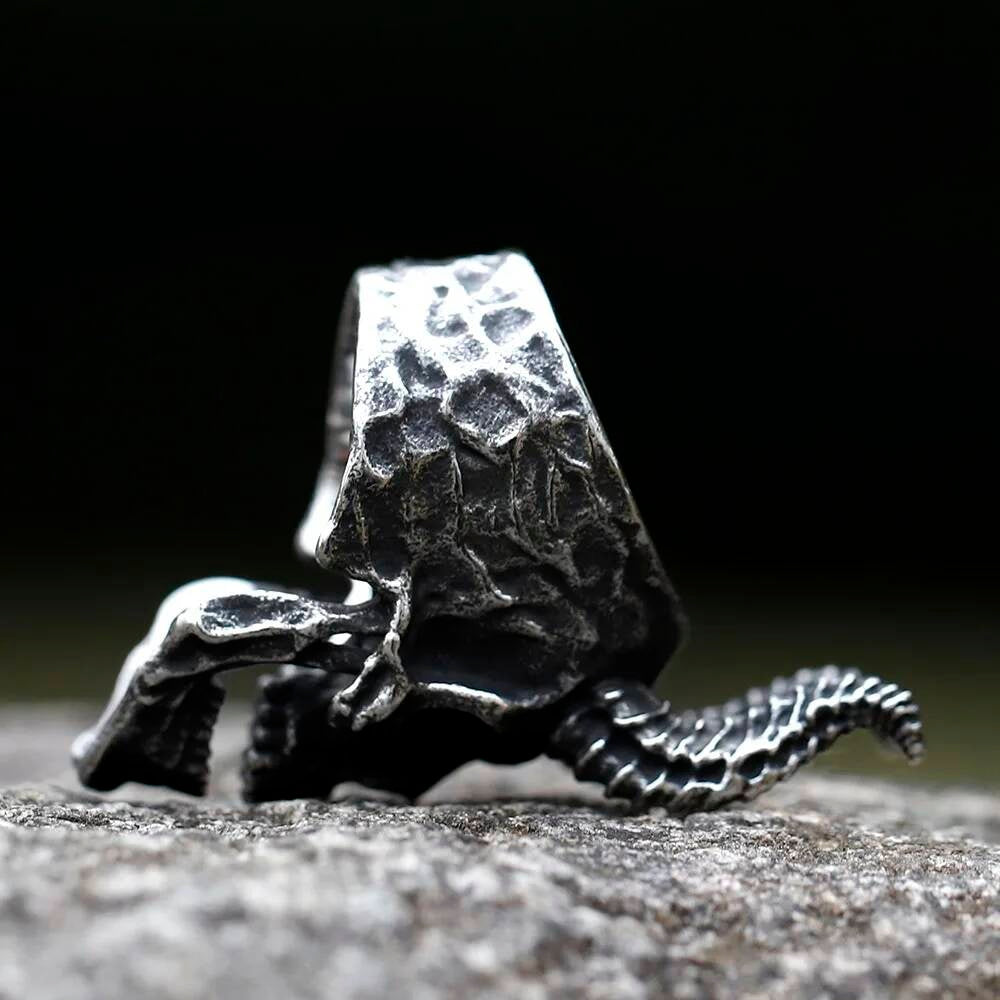 Satanic Skull Horn Ring – 316L Stainless Steel Gothic Statement