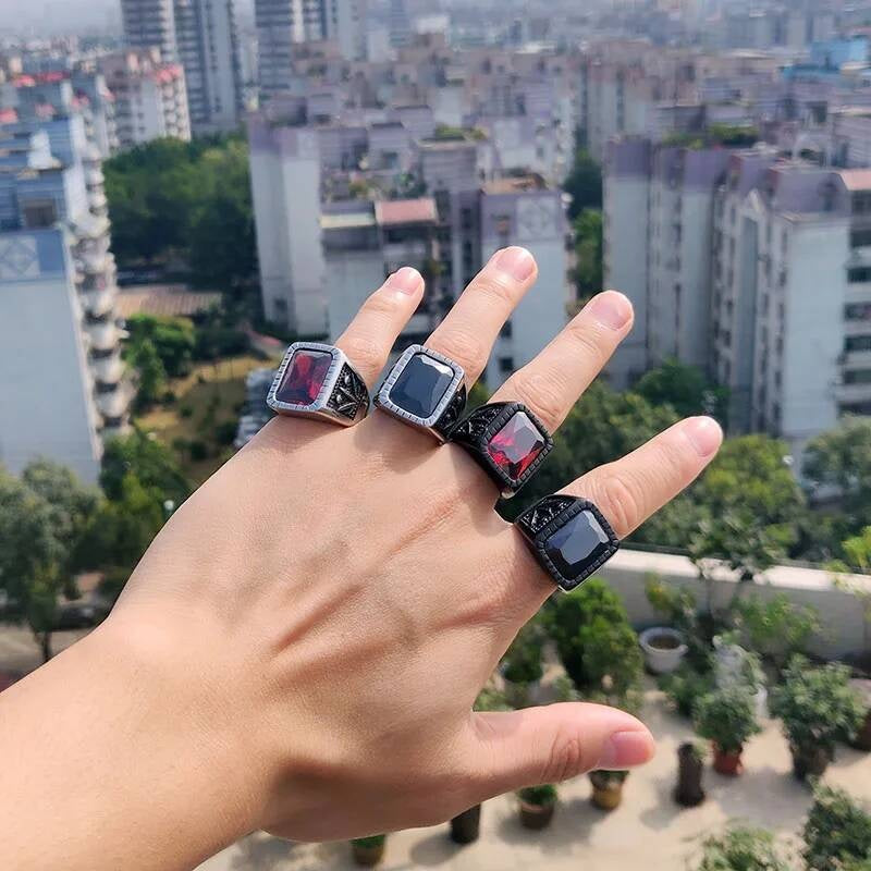 Black & Red Stone Vintage Rock Ring - Stainless Steel Gothic Statement Jewelry