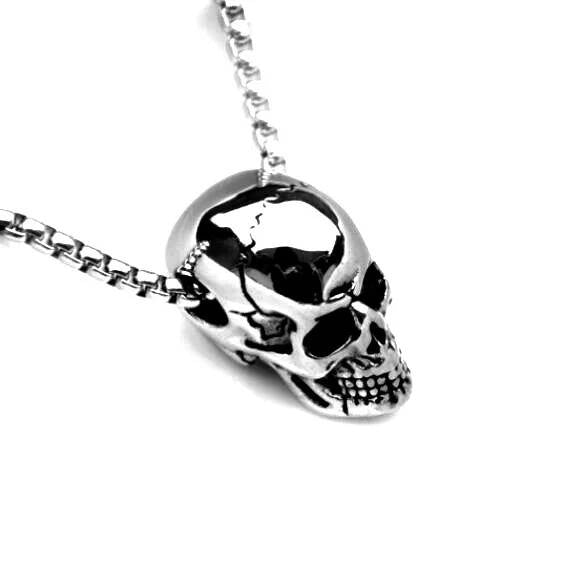 Skull Pendant Necklace – Gothic, Edgy, Stainless Steel Skull Design Silver