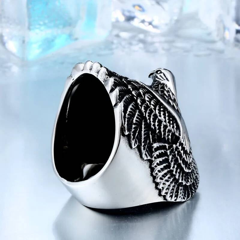 Classic Eagle Green Stone Ring - Stainless Steel Vintage Men's Signet Jewelry